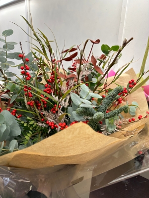 festive foliage handtied